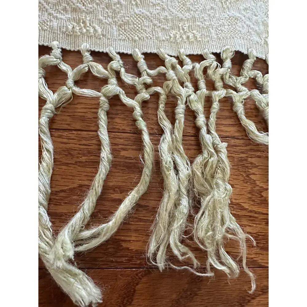 Vintage Damask Bedspread Fringesd Light yellow pale Jacquard twin/full 86x72”